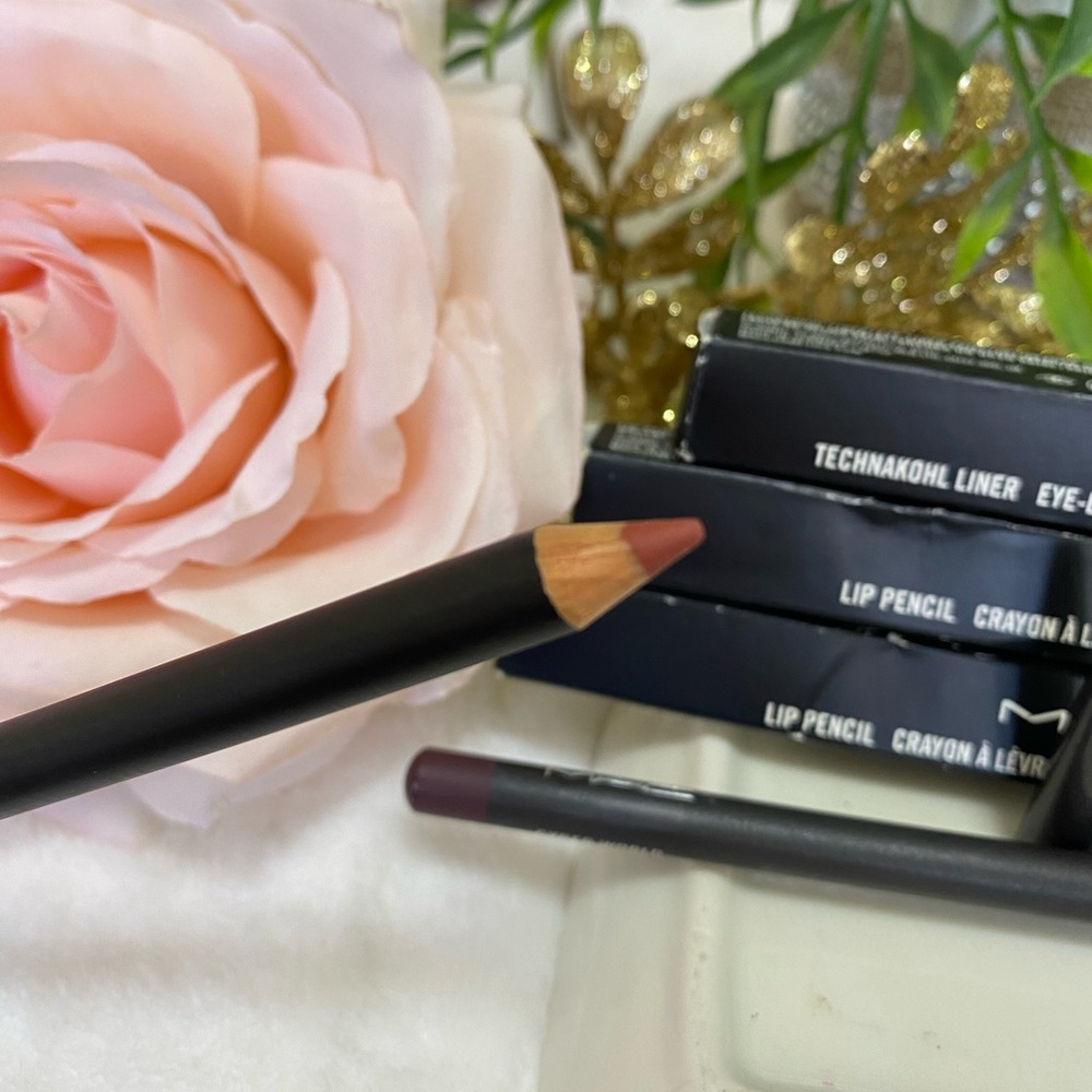 MAC 2 LIP PENCIL ✏️ COLORS CHICORY AND CIBER WORLD +EYE LINER PHOTOGRAVURE - Picture 6 of 11